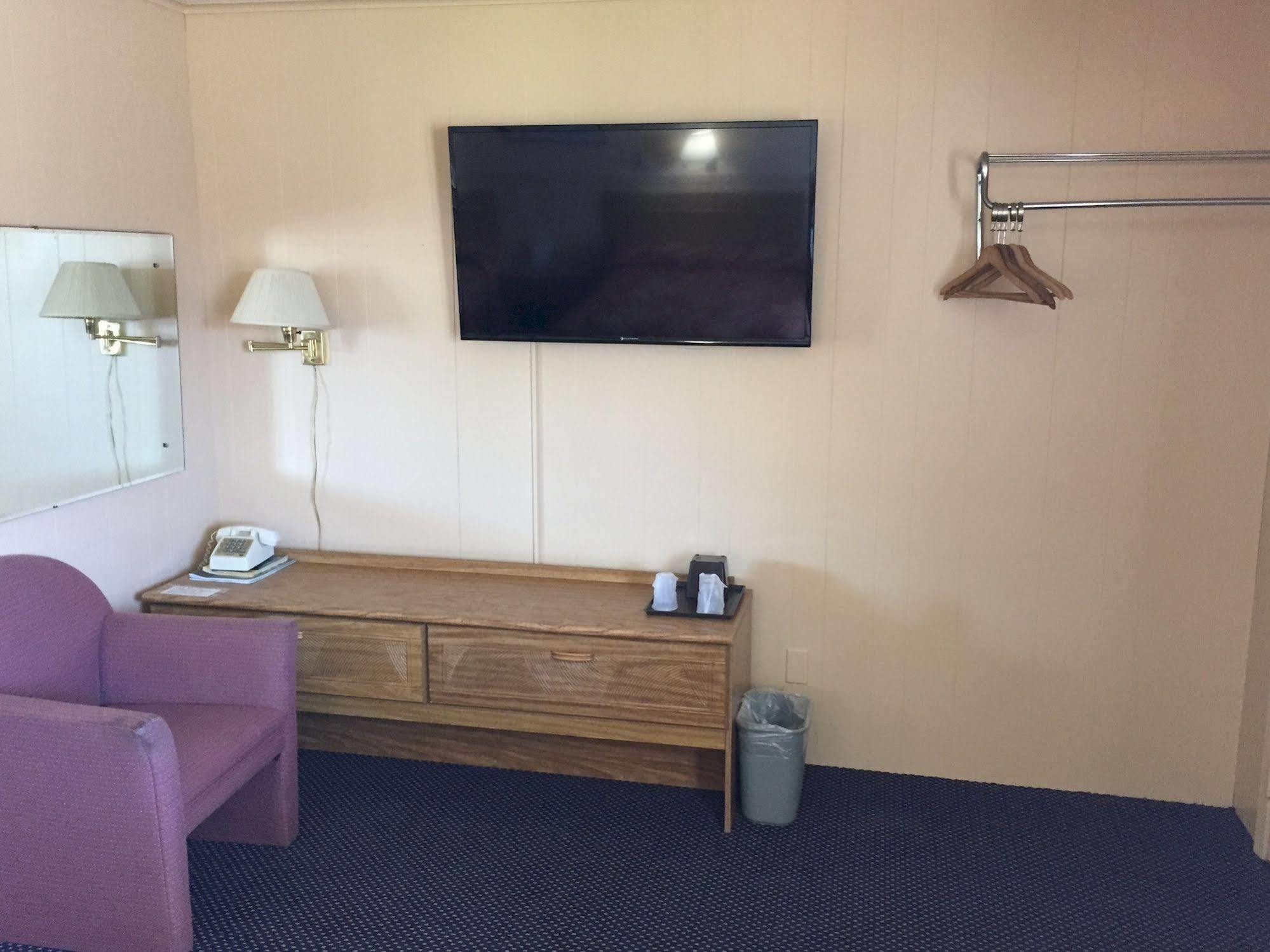 Timberly Motel เกย์ลอร์ด ภายนอก รูปภาพ