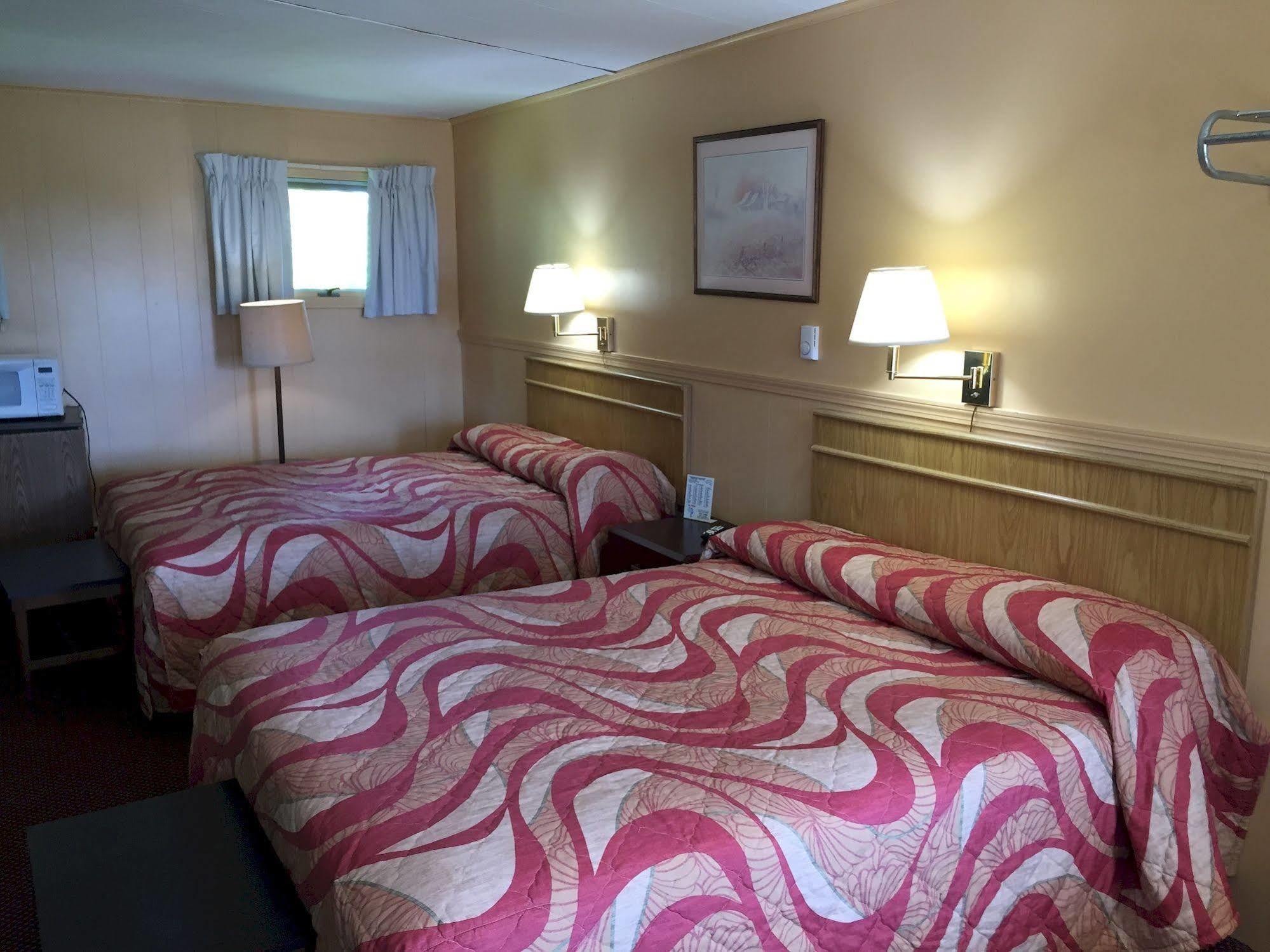 Timberly Motel เกย์ลอร์ด ภายนอก รูปภาพ